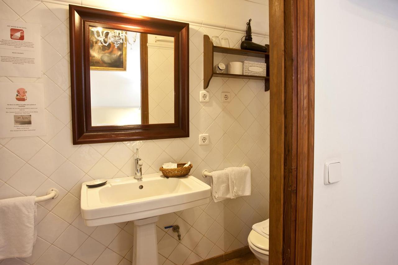 Turismo De Interior Ca Sa Padrina Hotel ปัลมาเดมายอร์กา ภายนอก รูปภาพ