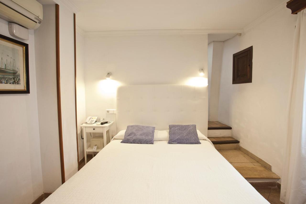 Turismo De Interior Ca Sa Padrina Hotel ปัลมาเดมายอร์กา ภายนอก รูปภาพ
