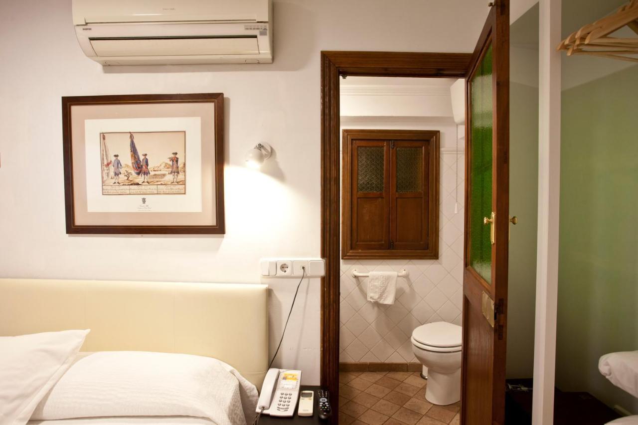 Turismo De Interior Ca Sa Padrina Hotel ปัลมาเดมายอร์กา ภายนอก รูปภาพ