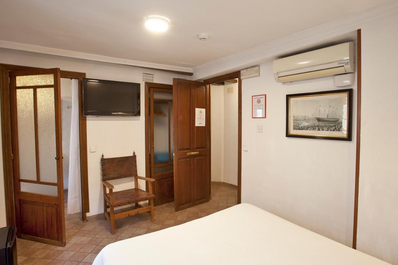 Turismo De Interior Ca Sa Padrina Hotel ปัลมาเดมายอร์กา ภายนอก รูปภาพ